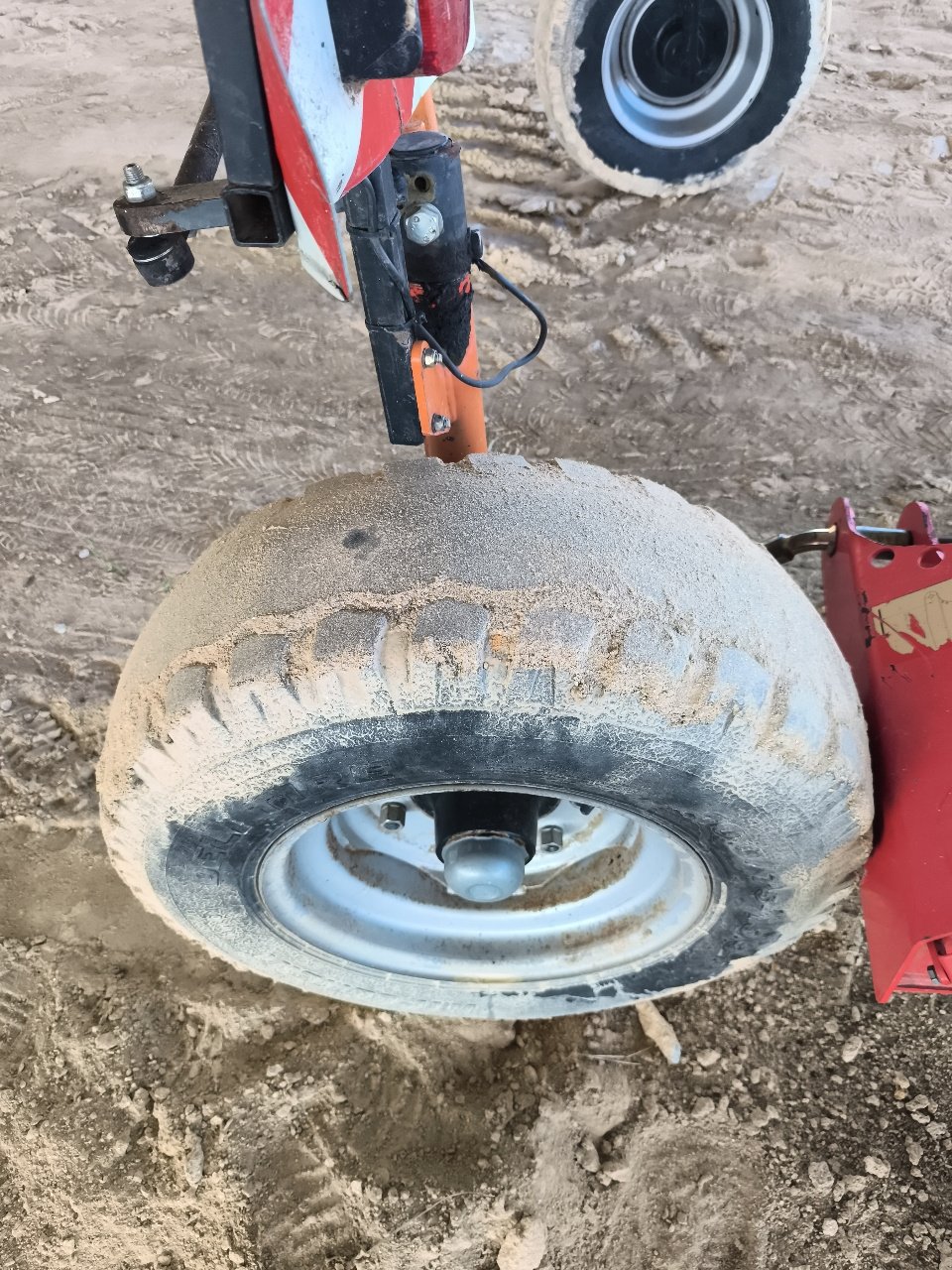 Schwader typu Fella TS 1402, Gebrauchtmaschine v LACAPELLE-MARIVAL (Obrázek 4)