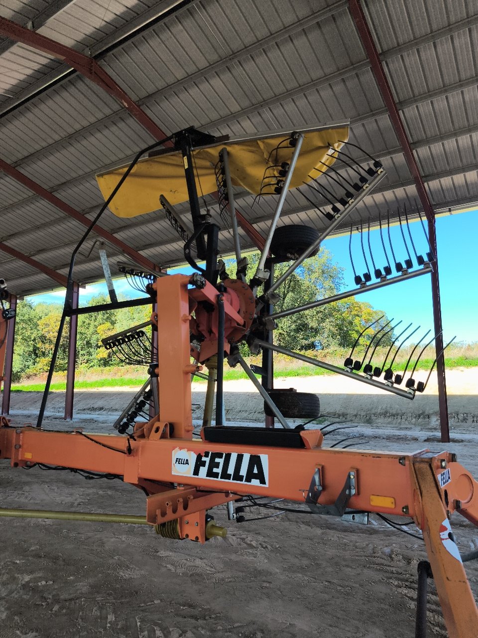 Schwader typu Fella TS 1402, Gebrauchtmaschine v LACAPELLE-MARIVAL (Obrázek 5)