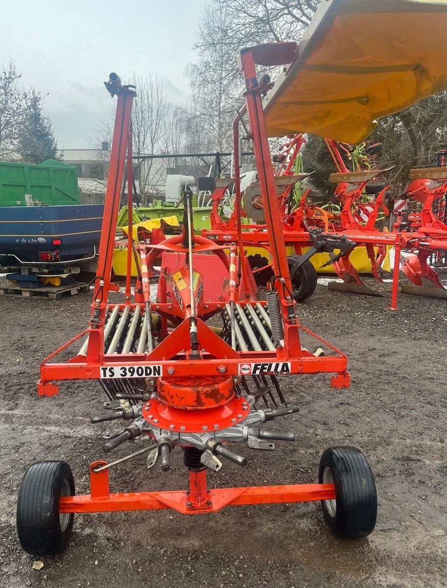 Schwader типа Fella TS 390 DN, Gebrauchtmaschine в Pischelsdorf am Engelbach (Фотография 2)