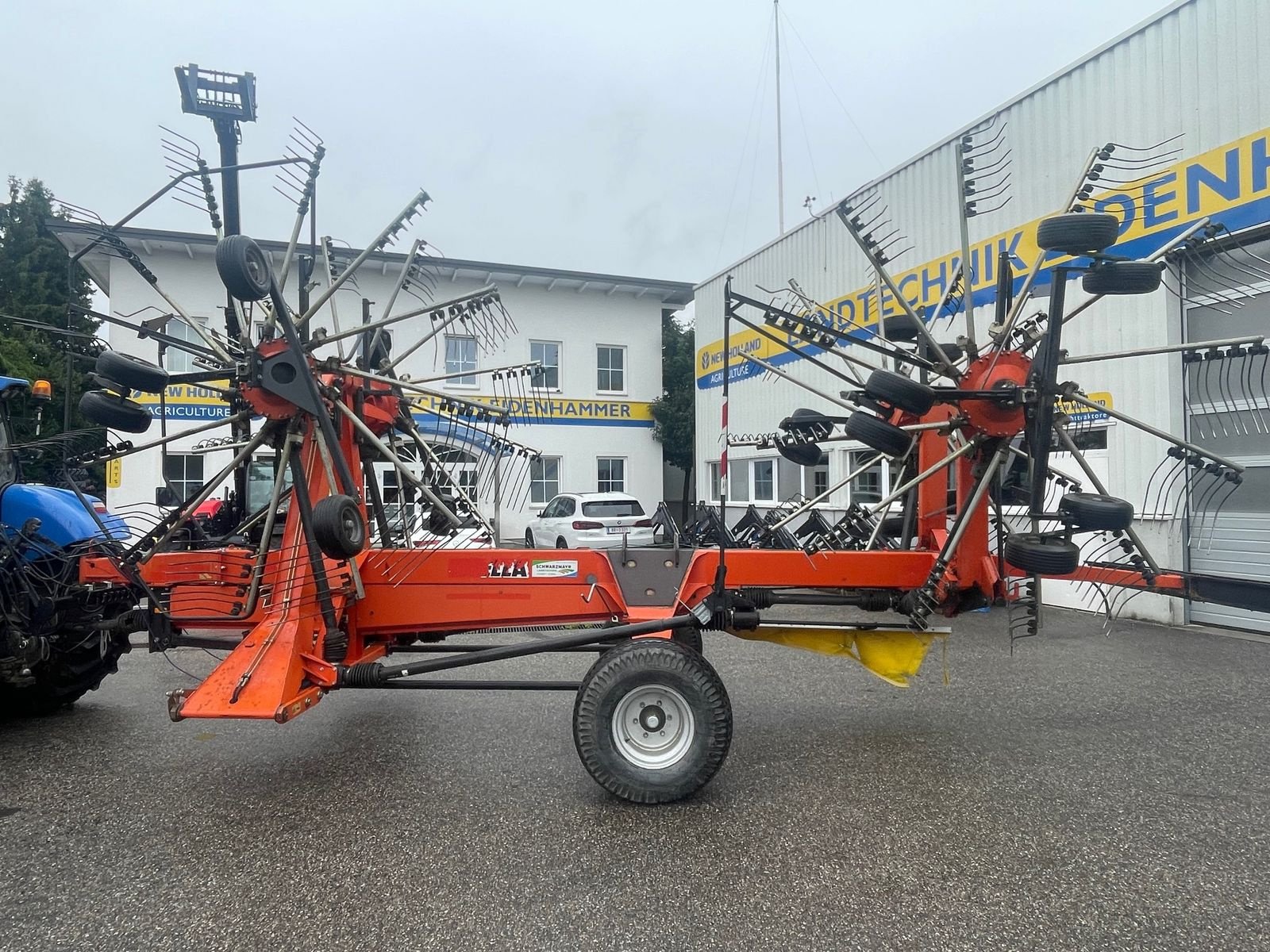 Schwader des Typs Fella TS 4000, Gebrauchtmaschine in Burgkirchen (Bild 6)