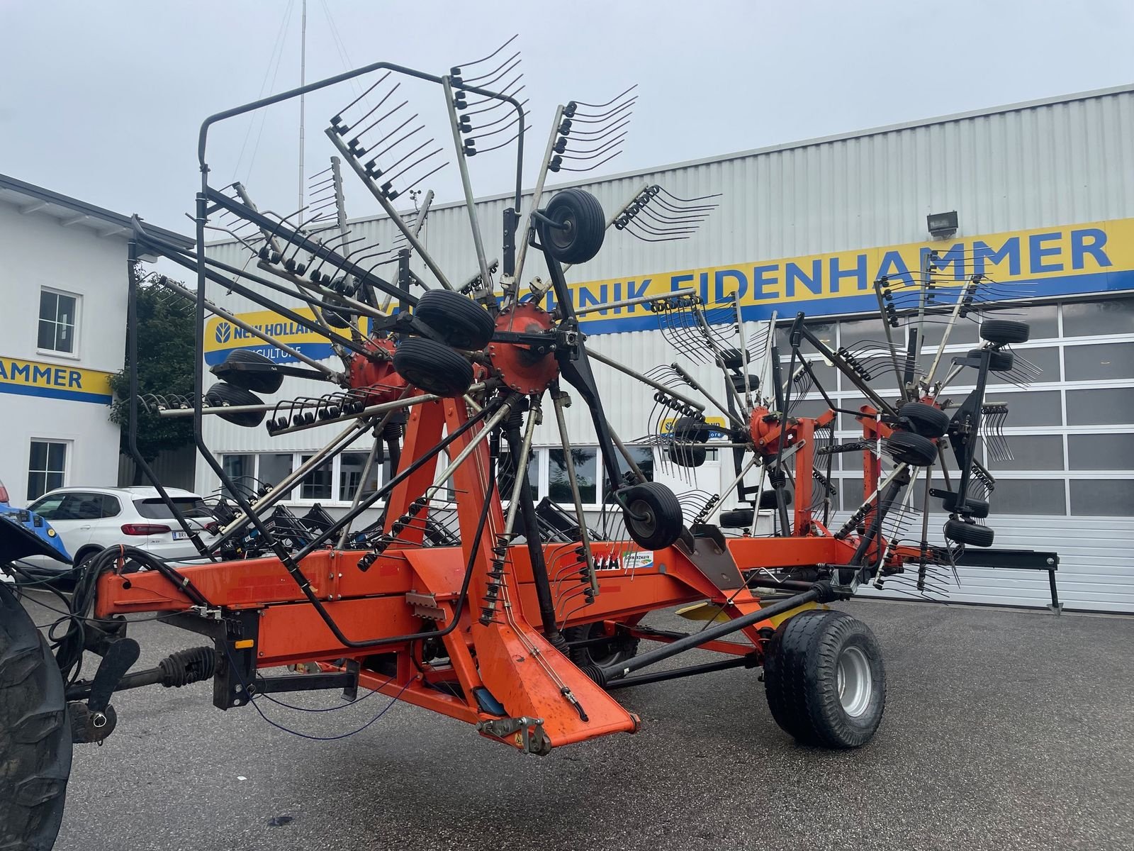 Schwader des Typs Fella TS 4000, Gebrauchtmaschine in Burgkirchen (Bild 1)