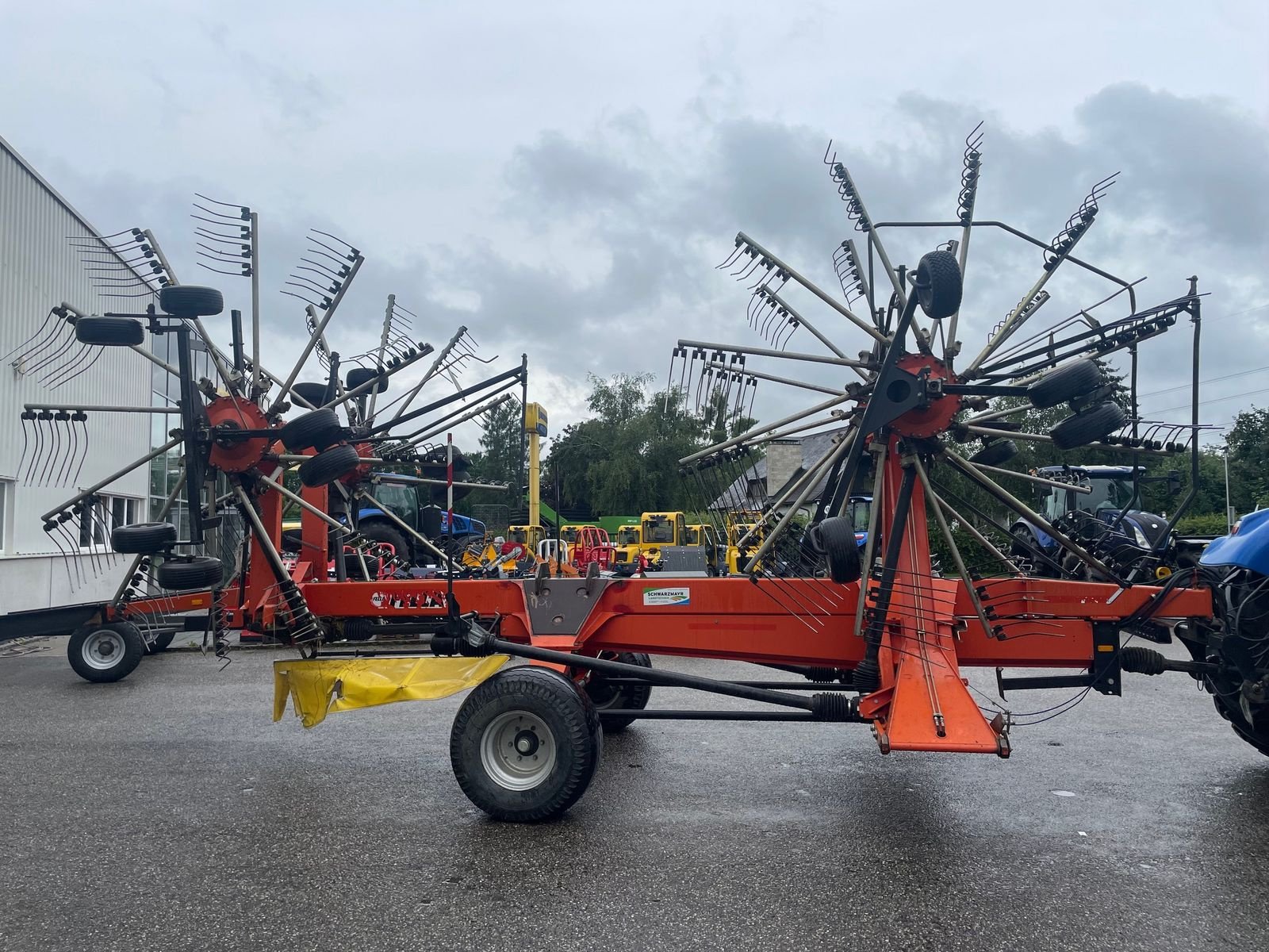 Schwader des Typs Fella TS 4000, Gebrauchtmaschine in Burgkirchen (Bild 3)