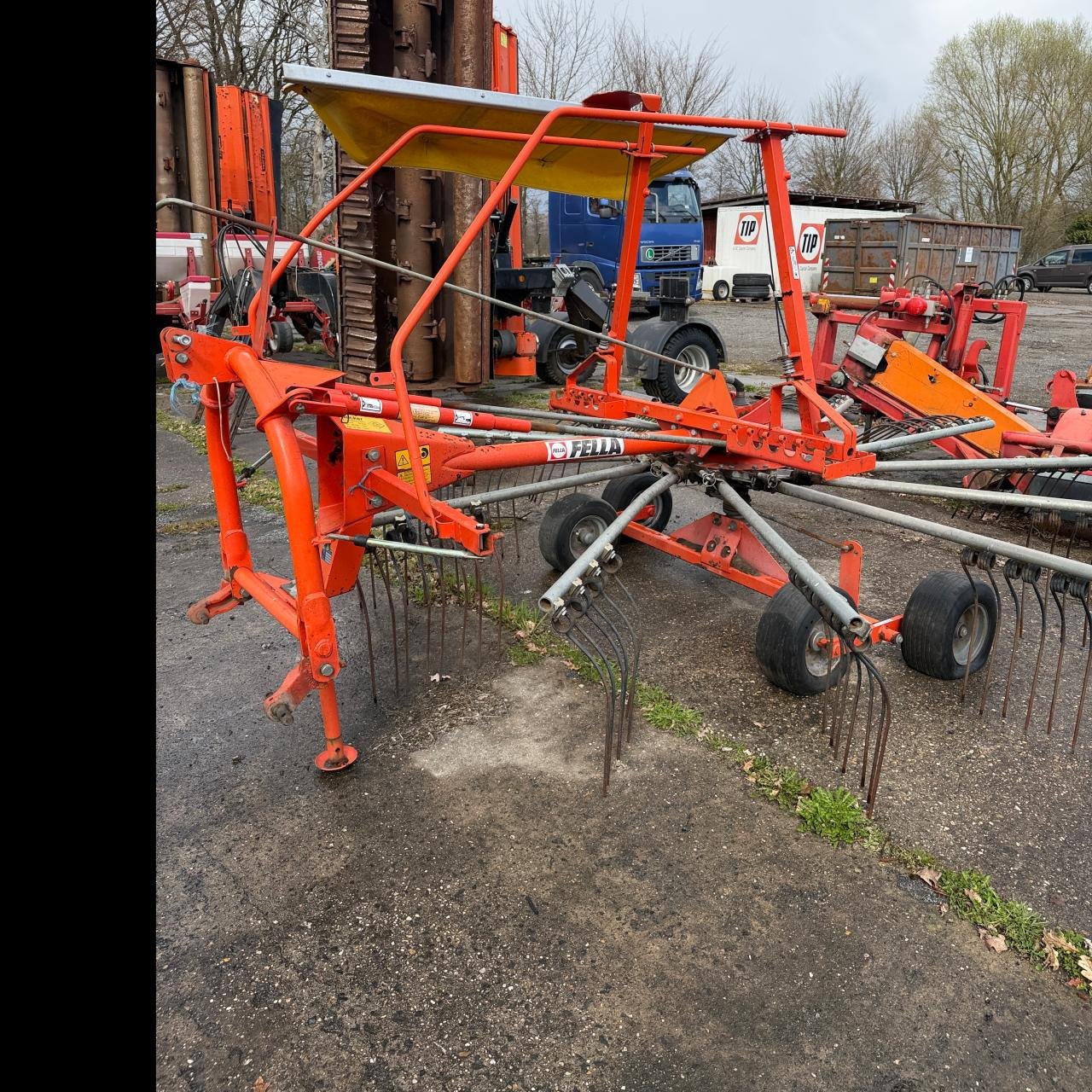 Schwader от тип Fella TS 425, Gebrauchtmaschine в Könnern (Снимка 1)