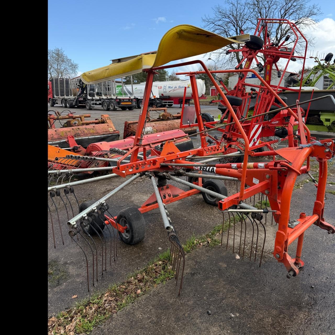 Schwader от тип Fella TS 425, Gebrauchtmaschine в Könnern (Снимка 2)