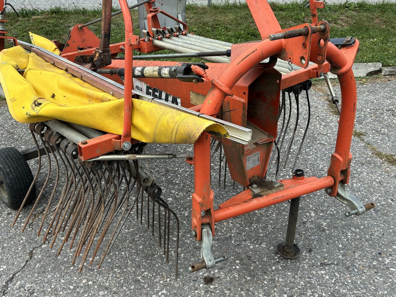 Schwader of the type Fella TS 426 DN, Gebrauchtmaschine in Villach (Picture 2)