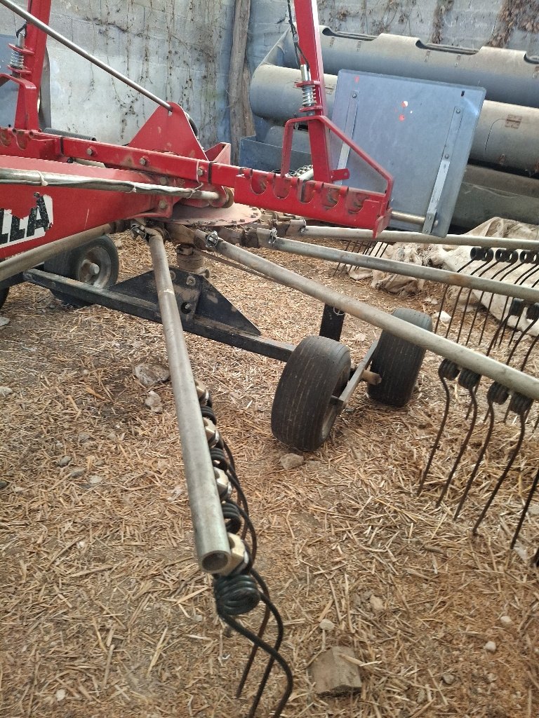 Schwader типа Fella TS 456 DN, Gebrauchtmaschine в BRAS SUR MEUSE (Фотография 7)