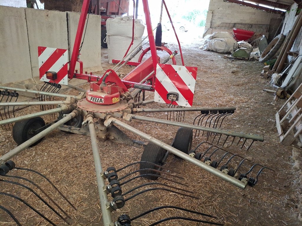 Schwader типа Fella TS 456 DN, Gebrauchtmaschine в BRAS SUR MEUSE (Фотография 3)