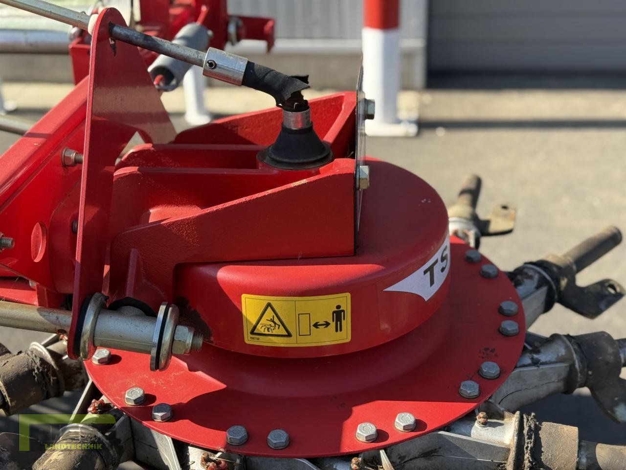 Schwader от тип Fella TS 456 DN, Gebrauchtmaschine в Homberg/Ohm - Maulbach (Снимка 8)