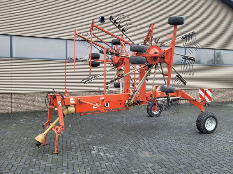 Schwader typu Fella ts-800, Gebrauchtmaschine w Houten