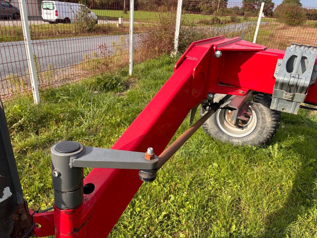 Schwader типа Fella TS 8055 Pro, Gebrauchtmaschine в MÉRAL (Фотография 7)