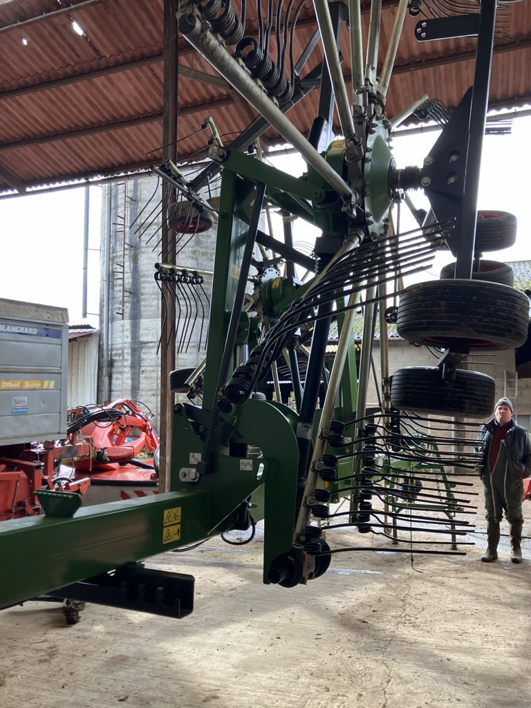 Schwader tip Fendt 1603 former, Gebrauchtmaschine in POUSSAY (Poză 4)
