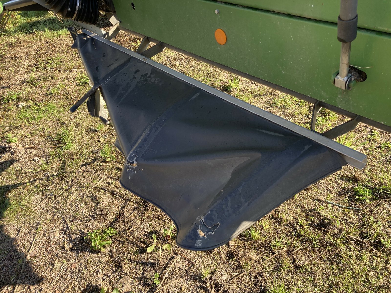 Schwader του τύπου Fendt FARMER 8055 PRO, Gebrauchtmaschine σε AUTUN (Φωτογραφία 4)