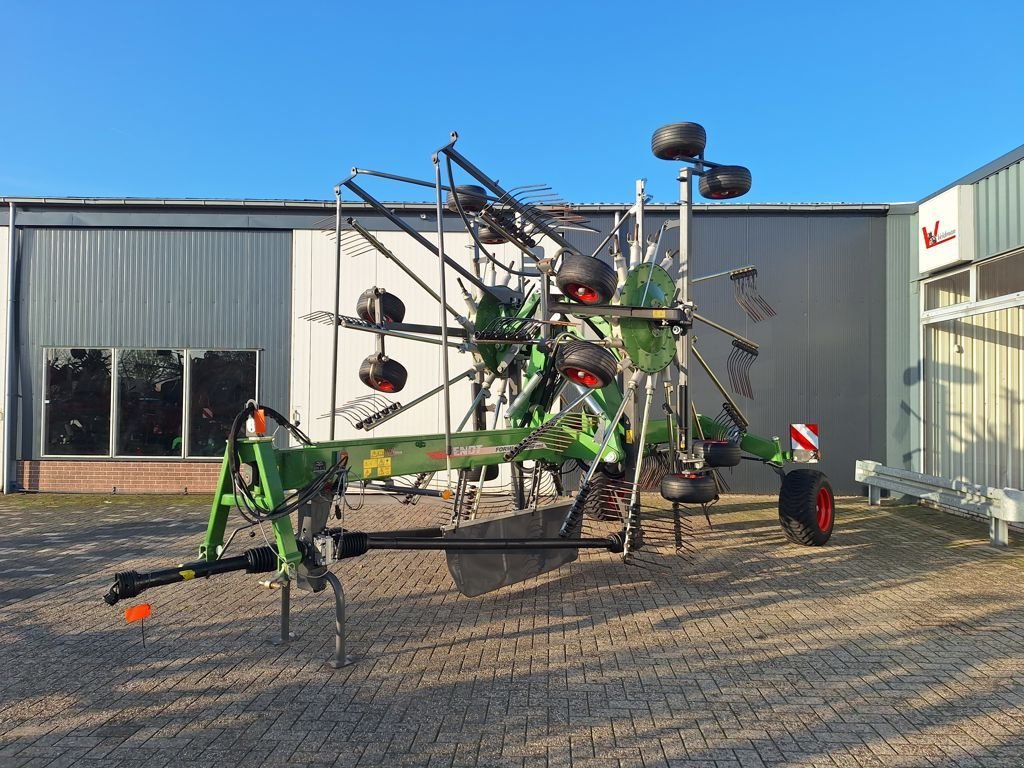 Schwader of the type Fendt FORMER 10065 PRO, Gebrauchtmaschine in MARIENHEEM (Picture 3)