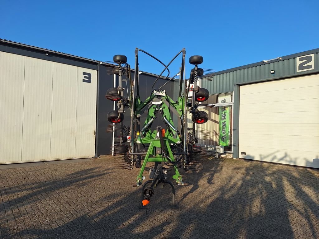 Schwader of the type Fendt FORMER 10065 PRO, Gebrauchtmaschine in MARIENHEEM (Picture 2)