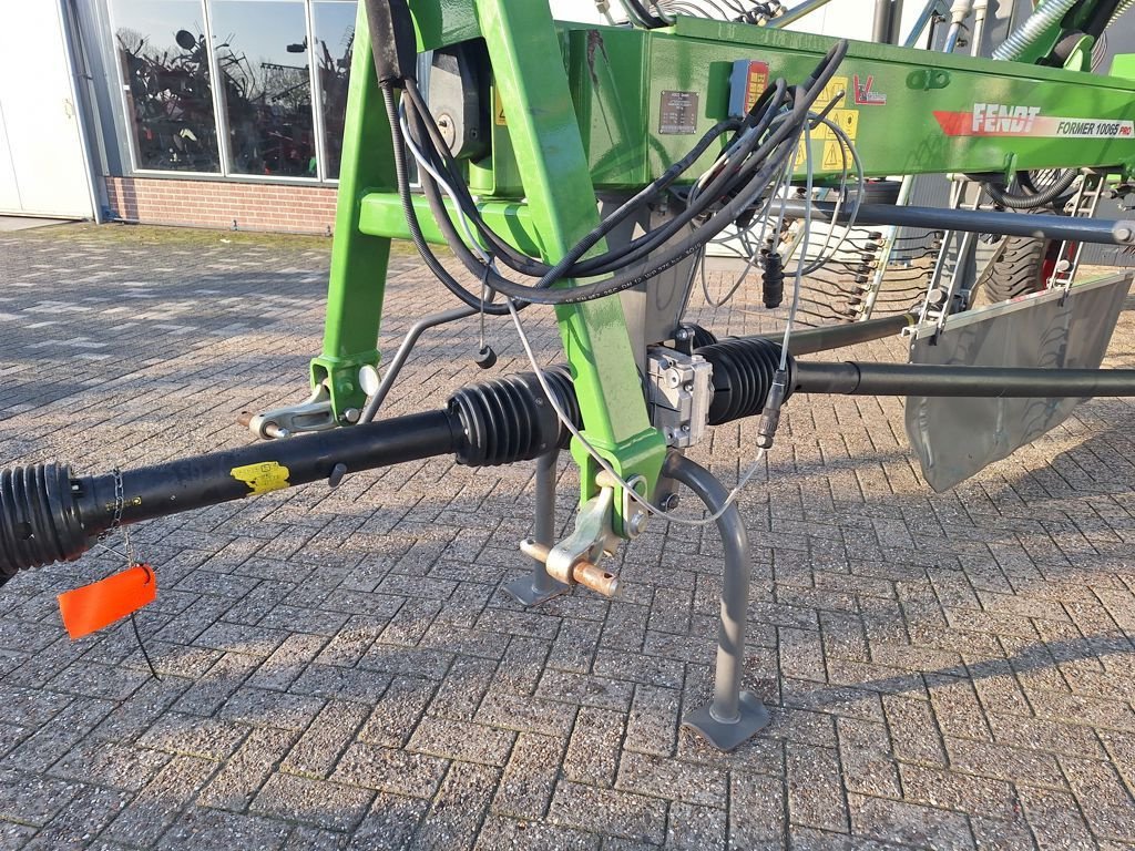 Schwader of the type Fendt FORMER 10065 PRO, Gebrauchtmaschine in MARIENHEEM (Picture 4)