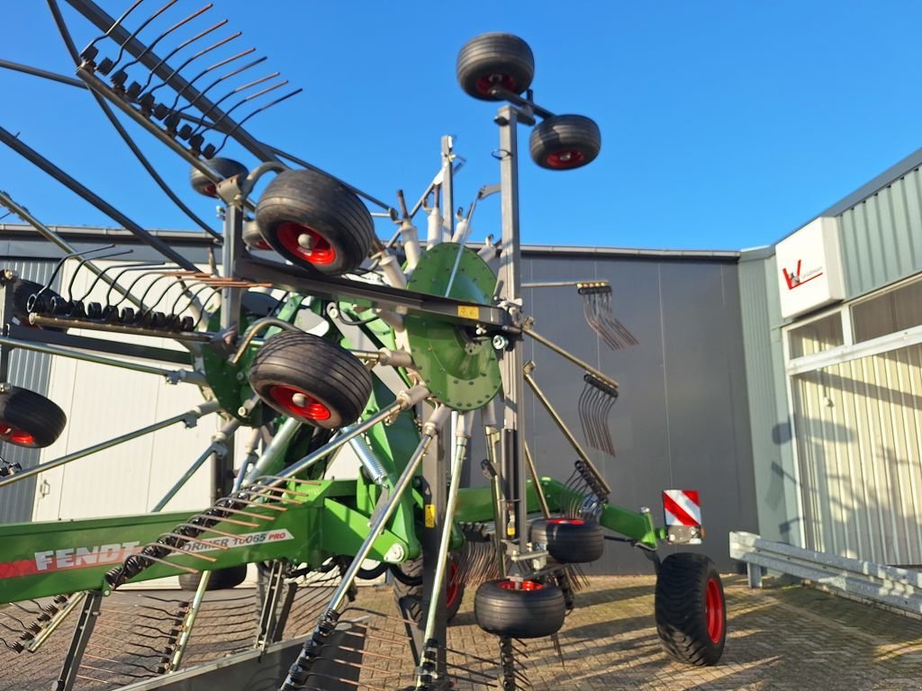 Schwader of the type Fendt FORMER 10065 PRO, Gebrauchtmaschine in MARIENHEEM (Picture 9)