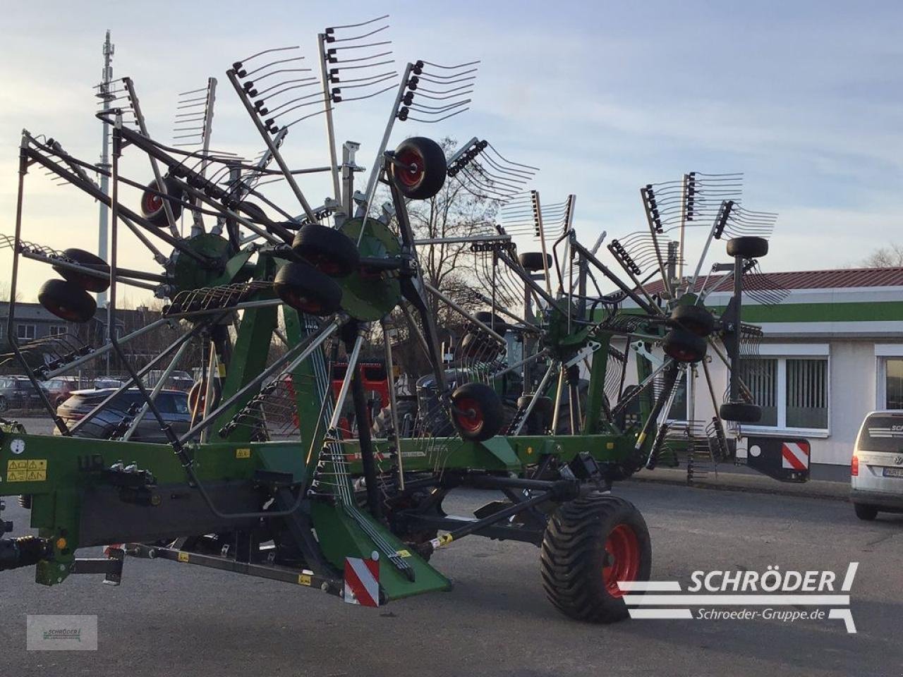 Schwader типа Fendt FORMER 12545 PRO GEN2, Neumaschine в Penzlin (Фотография 9)