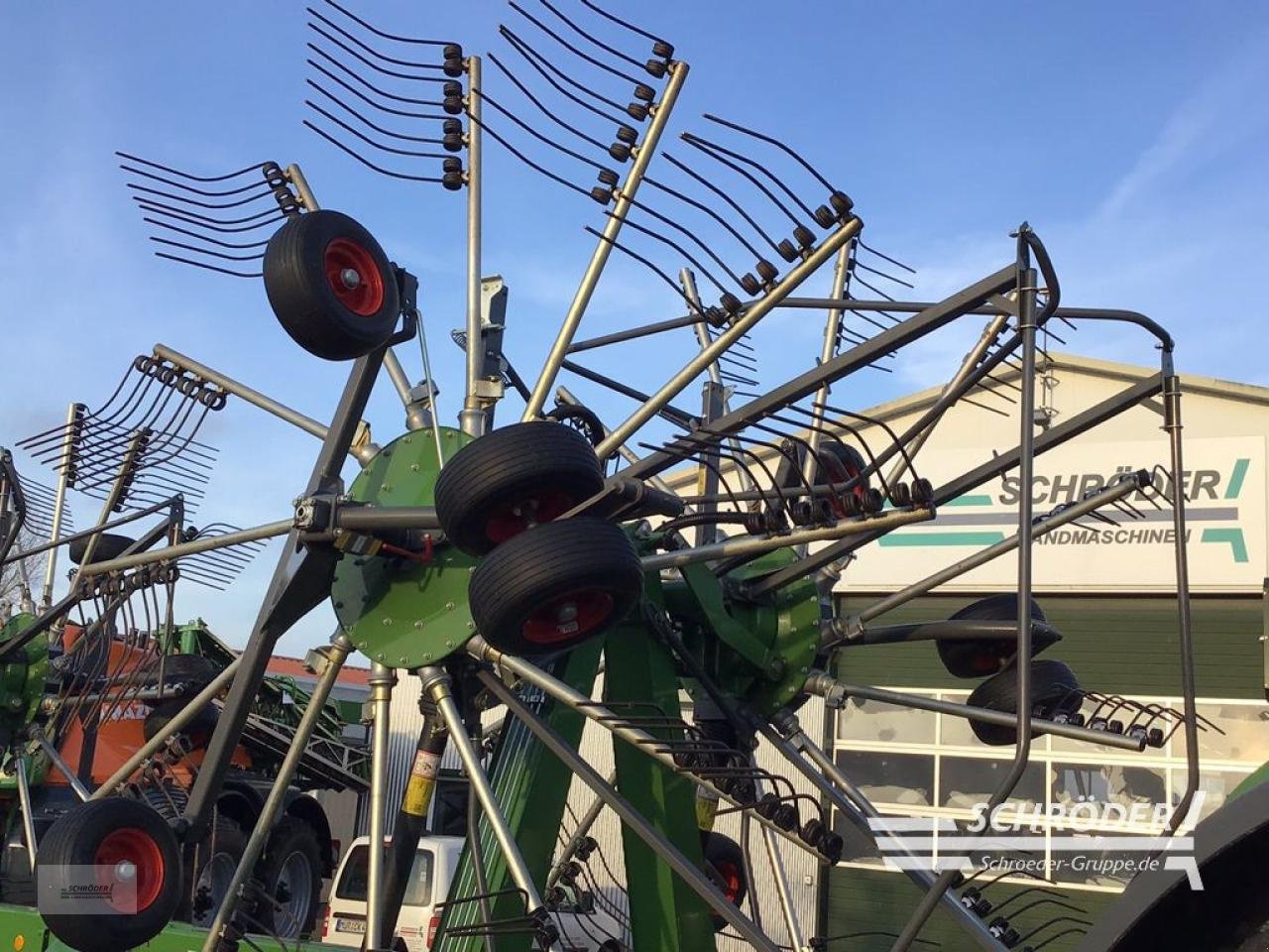 Schwader типа Fendt FORMER 12545 PRO GEN2, Neumaschine в Penzlin (Фотография 12)