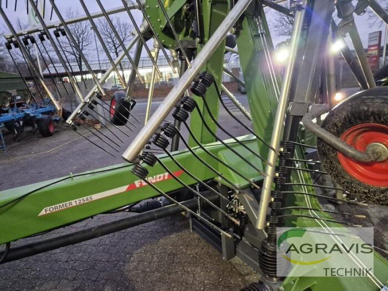 Schwader от тип Fendt FORMER 12545, Vorführmaschine в Schneverdingen (Снимка 12)