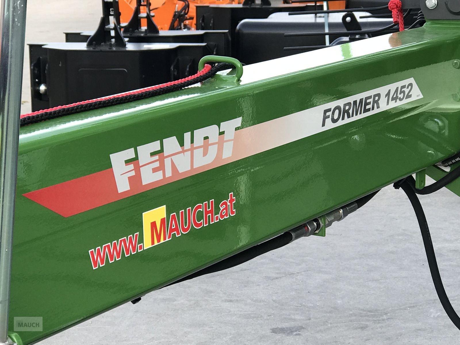 Schwader of the type Fendt Former 1452, Neumaschine in Burgkirchen (Picture 13)