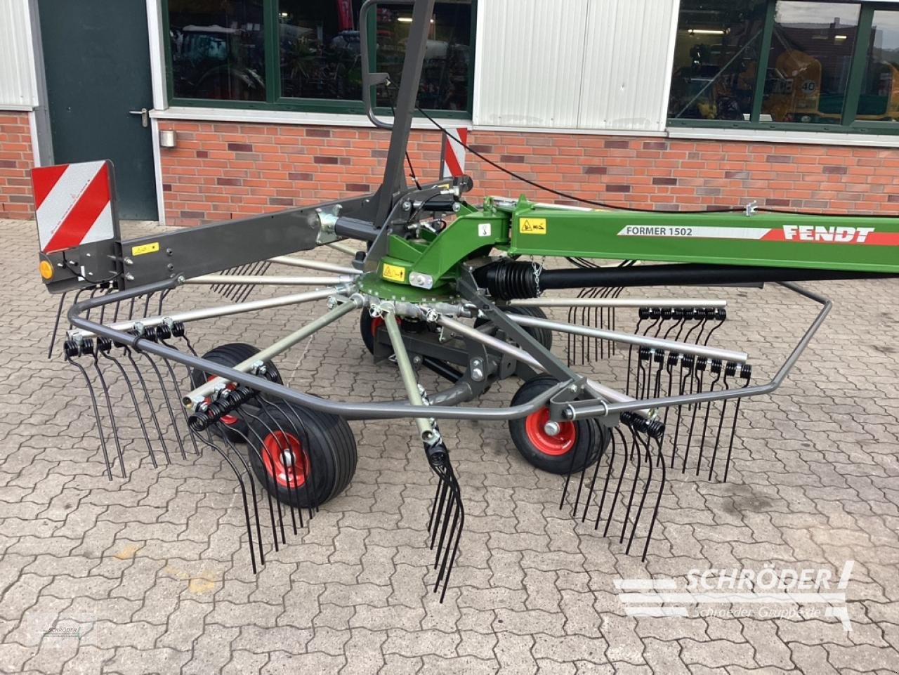 Schwader от тип Fendt FORMER 1502, Neumaschine в Völkersen (Снимка 8)