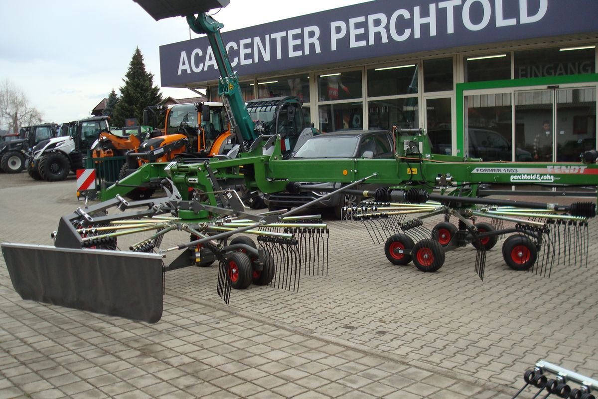Schwader of the type Fendt Former 1603, Neumaschine in Judenburg (Picture 20)
