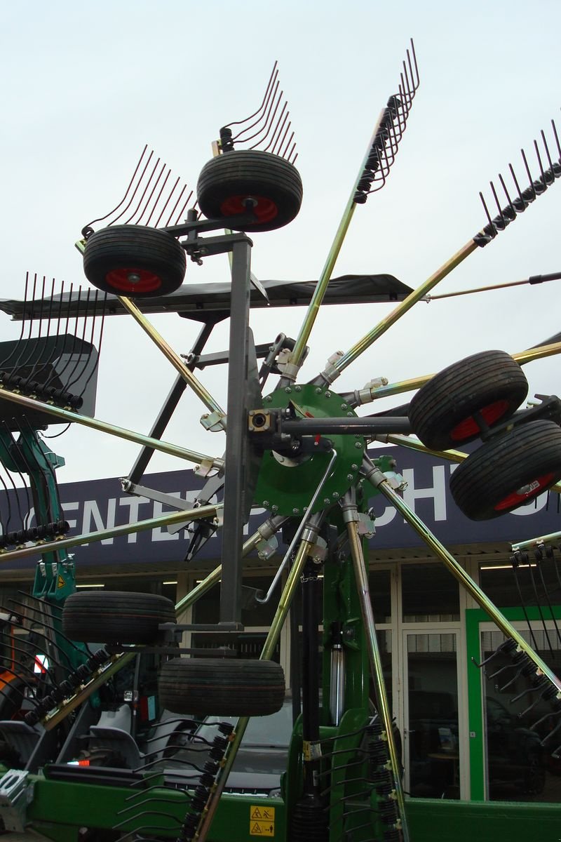 Schwader of the type Fendt Former 1603, Neumaschine in Judenburg (Picture 8)