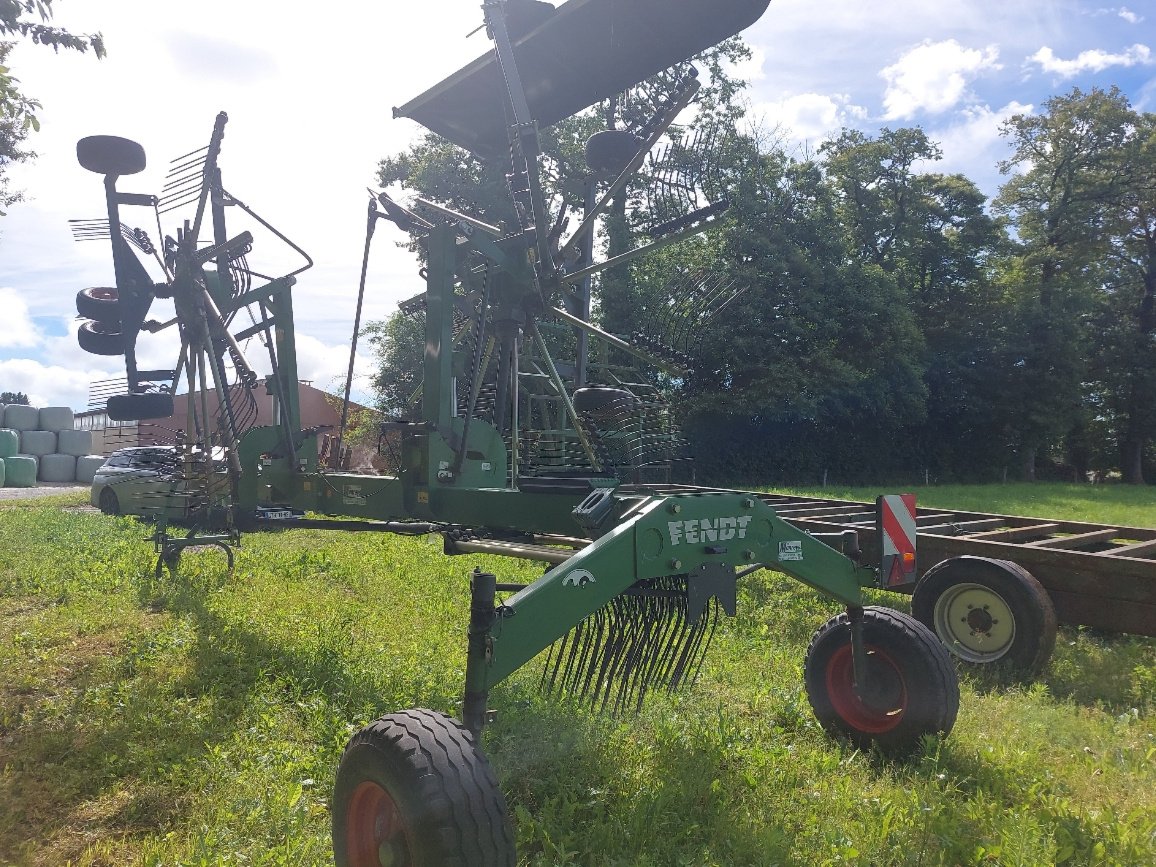 Schwader des Typs Fendt Former 1603, Gebrauchtmaschine in LACAPELLE-MARIVAL (Bild 3)