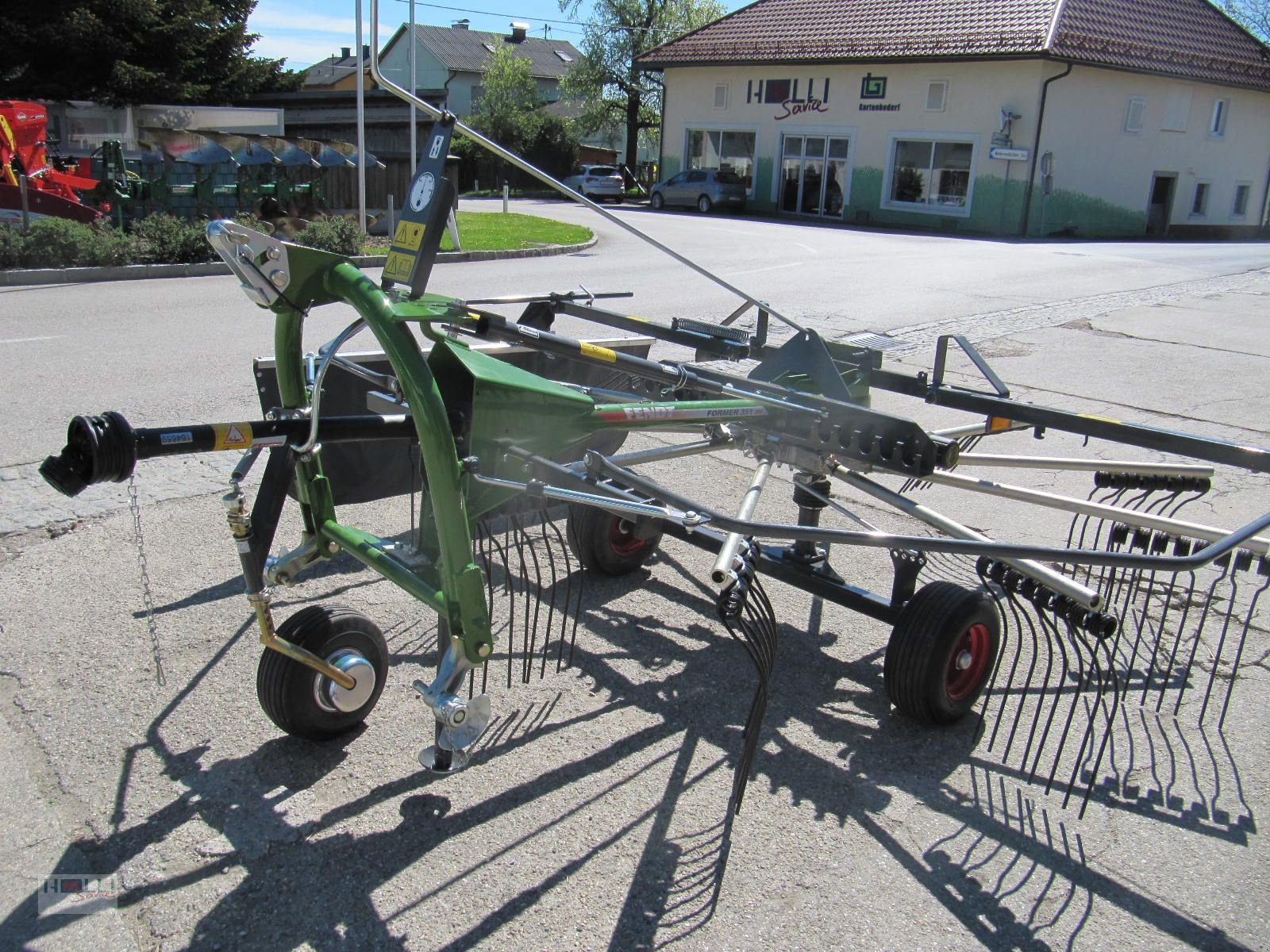 Schwader του τύπου Fendt Former 351 DN, Neumaschine σε Niederneukirchen (Φωτογραφία 8)