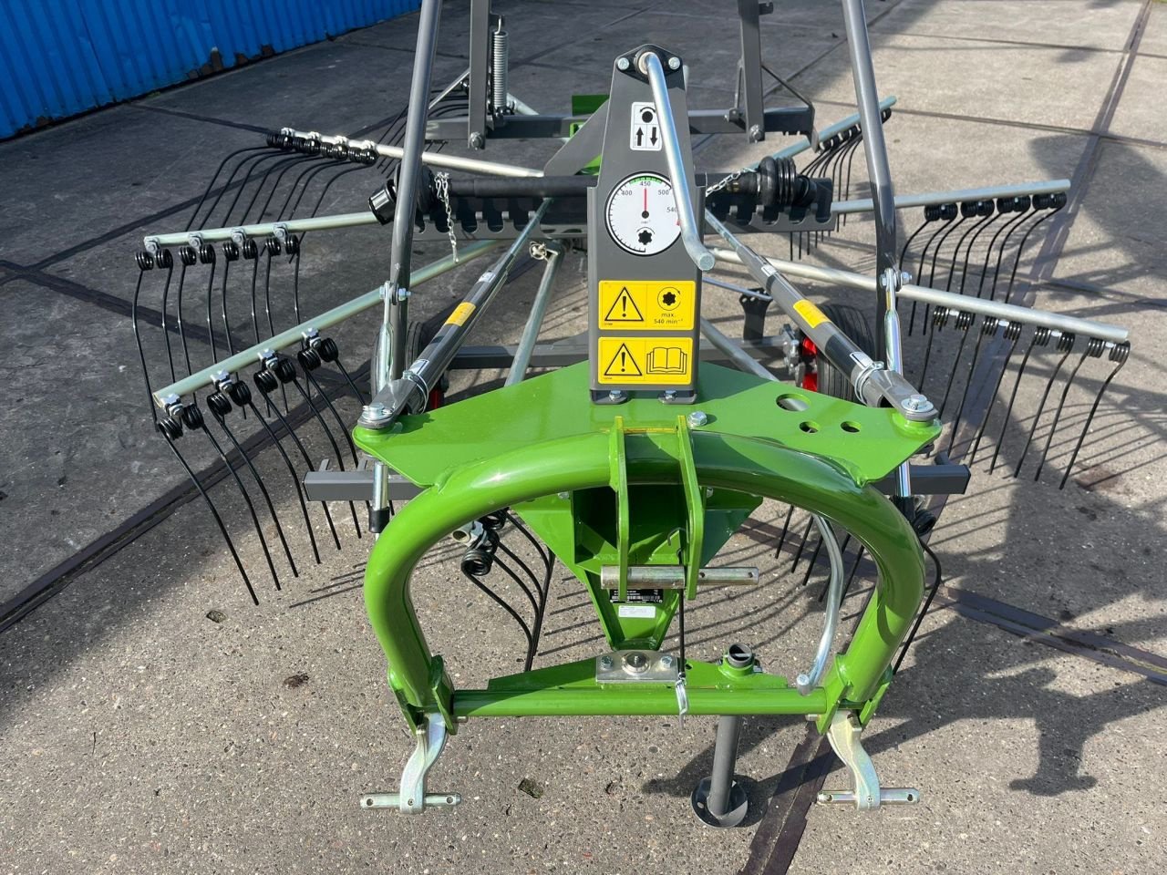 Schwader des Typs Fendt Former 391 DN, Neumaschine in Joure (Bild 7)