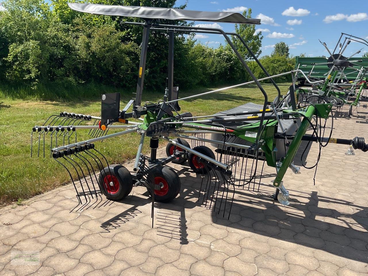 Schwader του τύπου Fendt Former 391 DN, Neumaschine σε Coppenbruegge (Φωτογραφία 2)