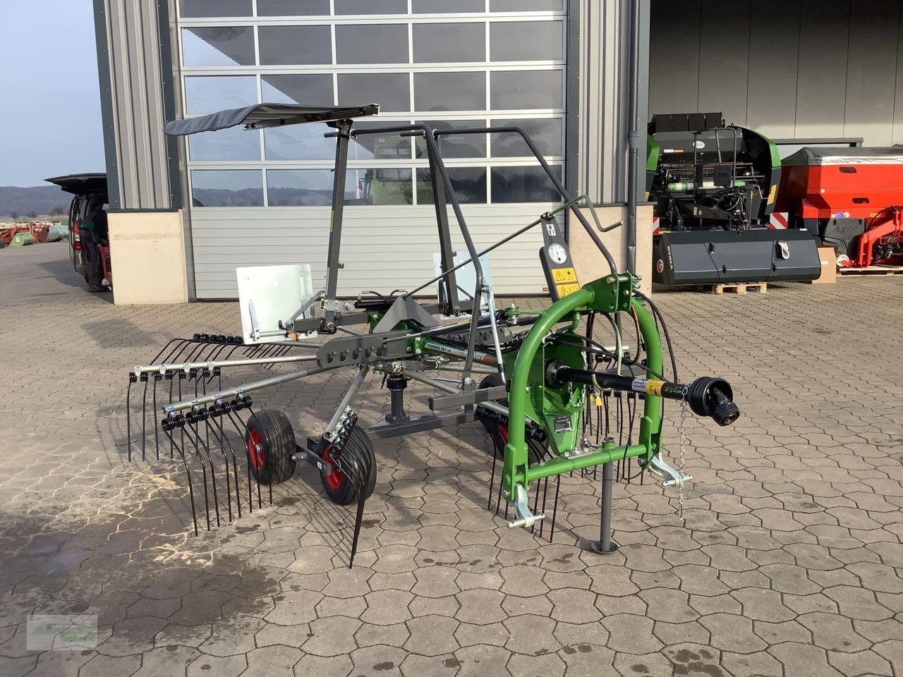 Schwader del tipo Fendt Former 391 DN, Neumaschine en Coppenbruegge (Imagen 3)