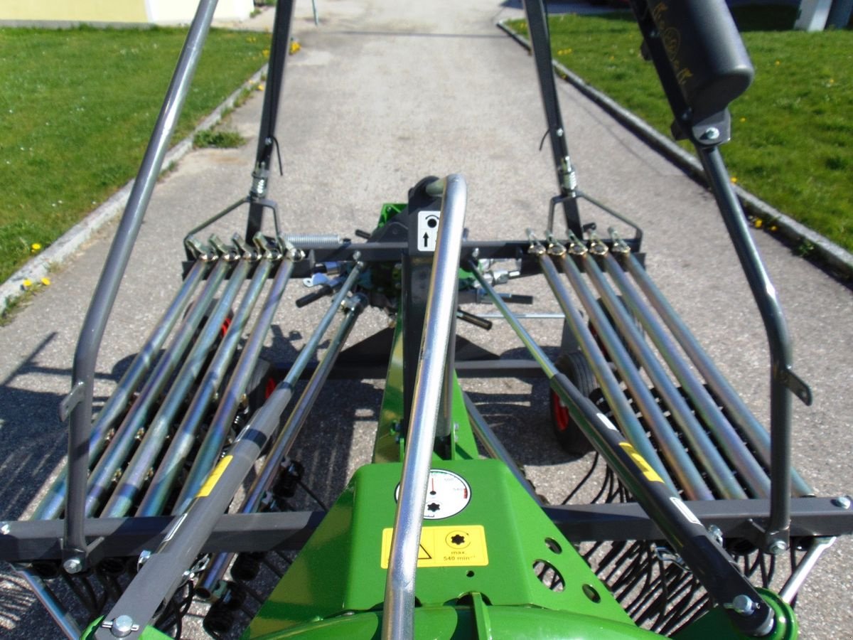 Schwader του τύπου Fendt Former 426 DN, Neumaschine σε Neukirchen am Walde  (Φωτογραφία 7)