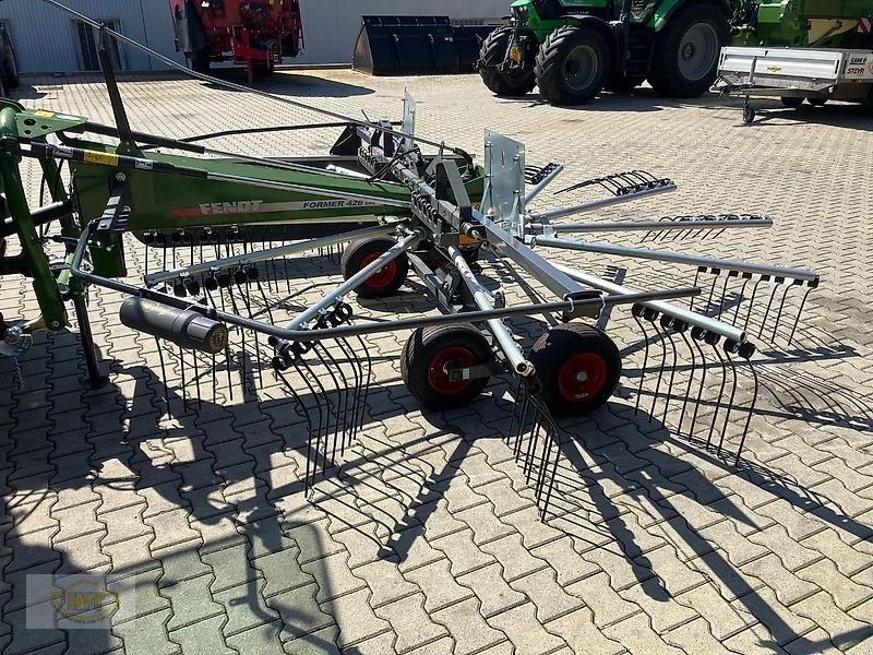 Schwader του τύπου Fendt Former 426 DN, Neumaschine σε Waldkappel (Φωτογραφία 2)