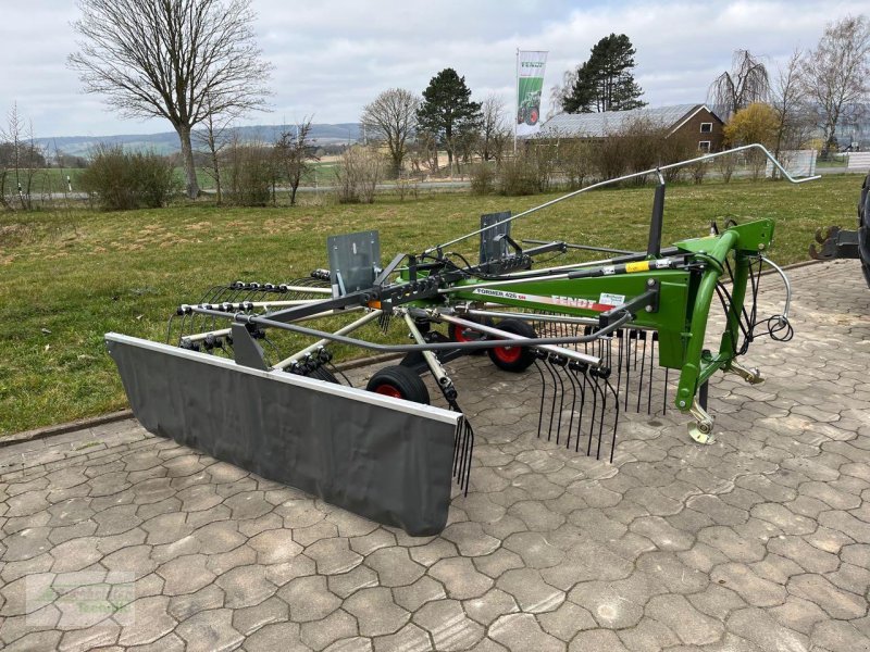 Schwader от тип Fendt Former 426 DN, Neumaschine в Coppenbruegge (Снимка 1)
