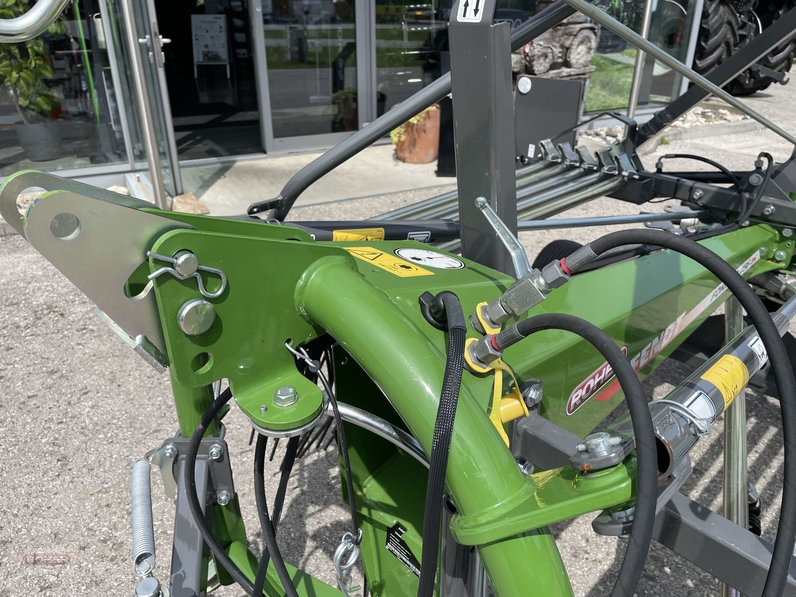 Schwader of the type Fendt Former 456DN, Neumaschine in Wieselburg Land (Picture 10)