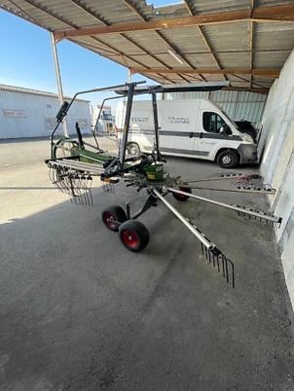 Schwader del tipo Fendt Former 456DN, Gebrauchtmaschine In Revel (Immagine 2)