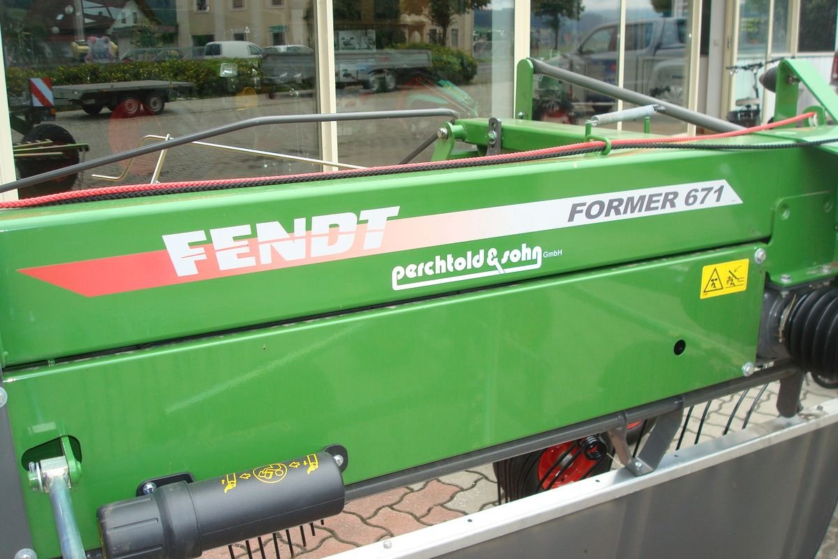 Schwader του τύπου Fendt Former 671, Vorführmaschine σε Judenburg (Φωτογραφία 2)