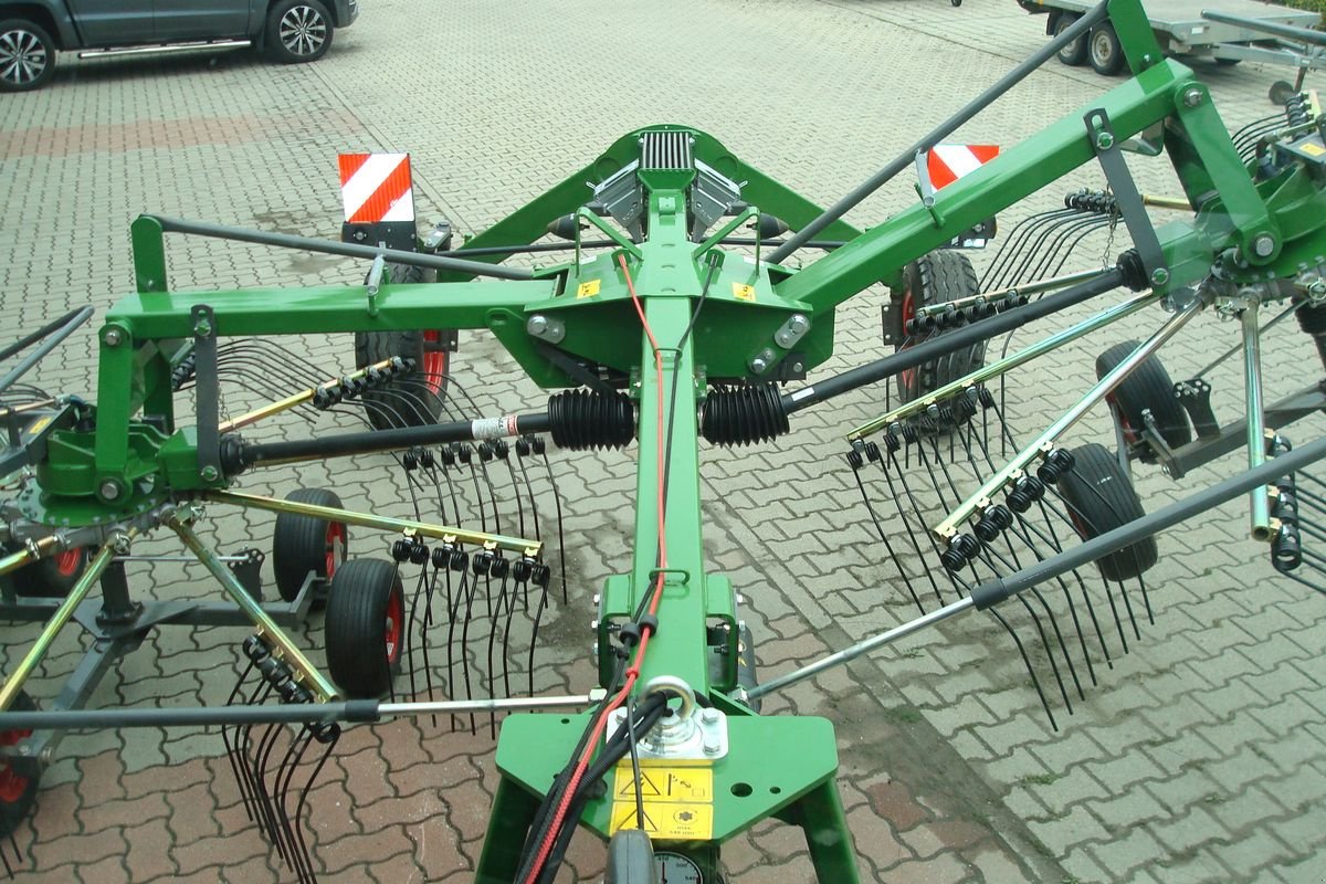 Schwader του τύπου Fendt Former 671, Vorführmaschine σε Judenburg (Φωτογραφία 9)