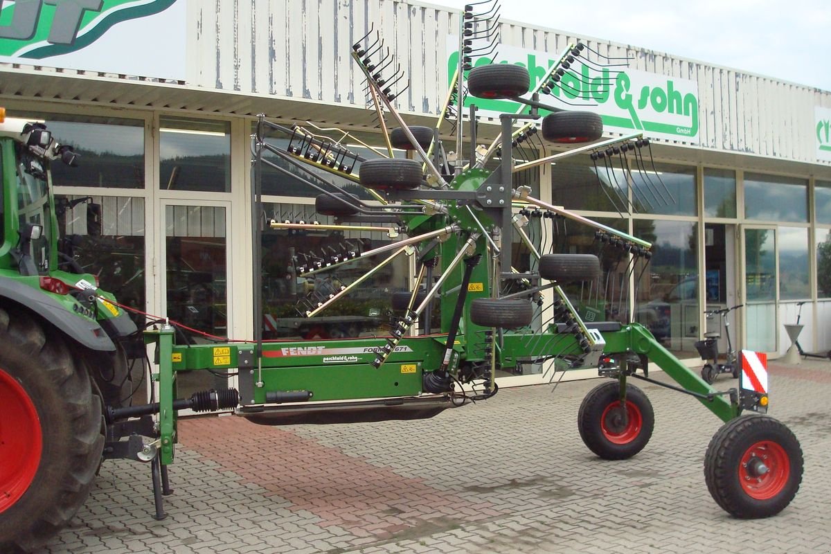 Schwader του τύπου Fendt Former 671, Vorführmaschine σε Judenburg (Φωτογραφία 16)