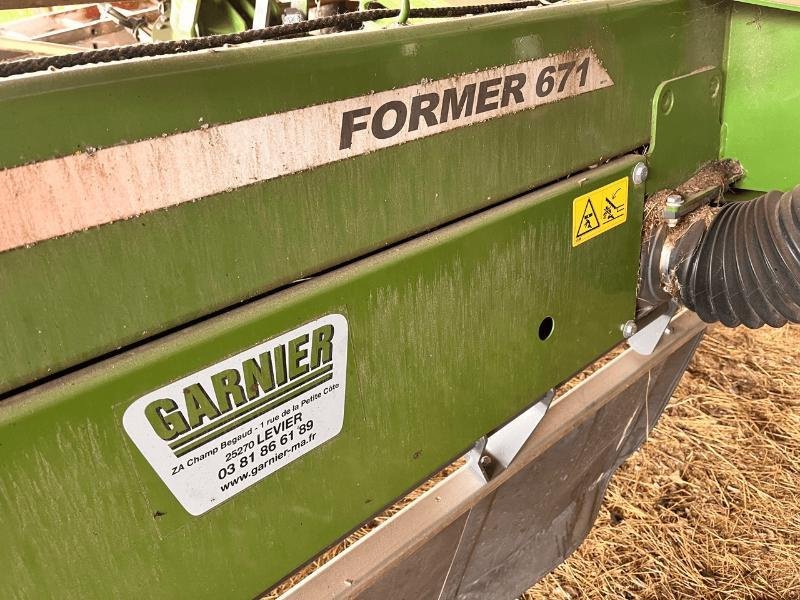 Schwader des Typs Fendt former 671, Gebrauchtmaschine in Levier (Bild 4)