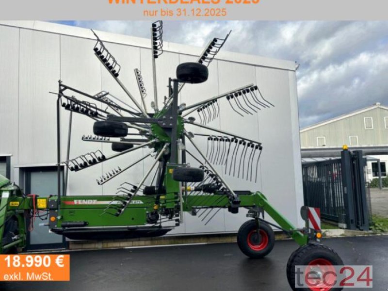 Schwader of the type Fendt Former 671, Neumaschine in Wipperfürth (Picture 1)