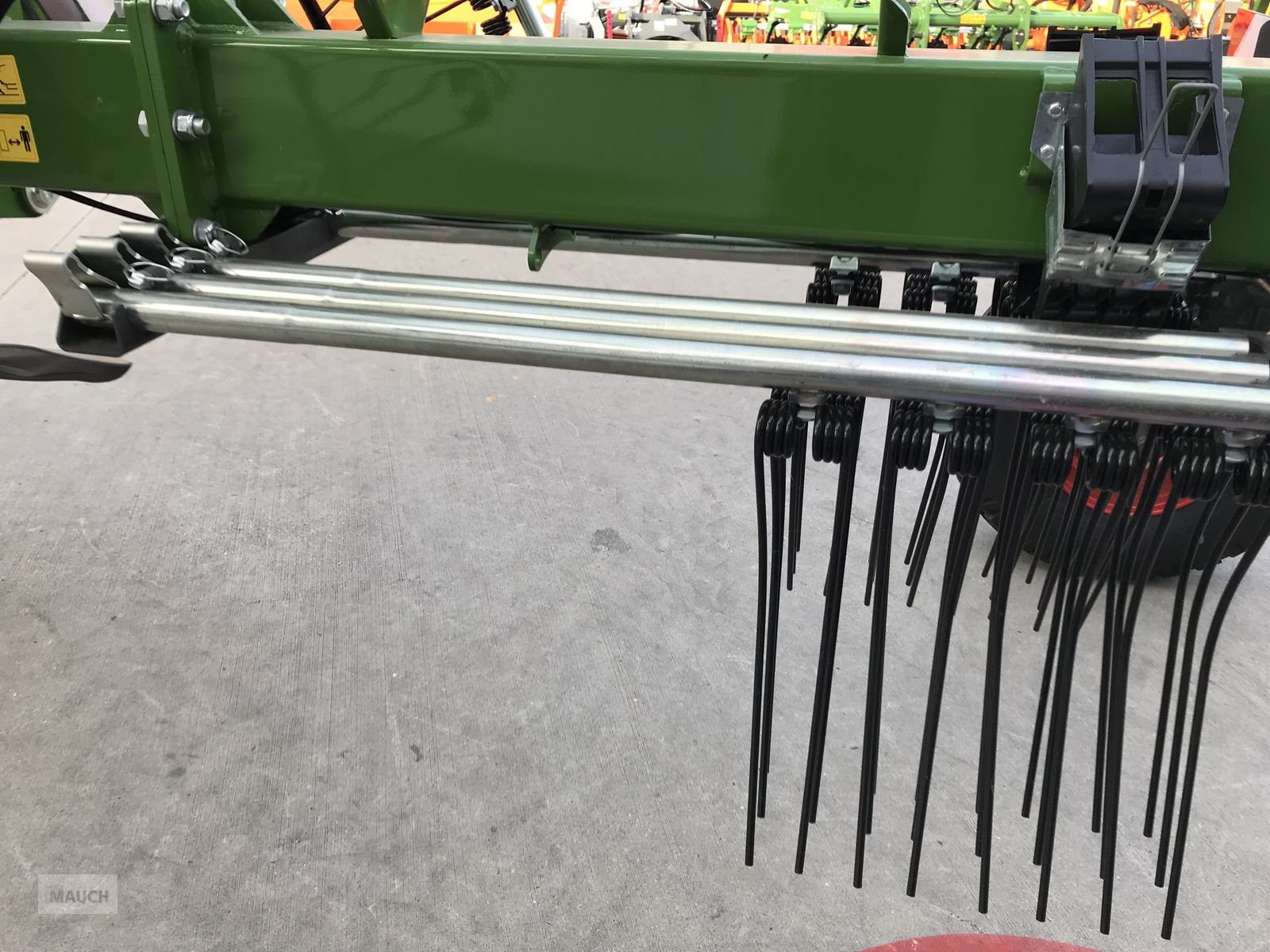 Schwader of the type Fendt Former 8055 PRO, Neumaschine in Burgkirchen (Picture 12)