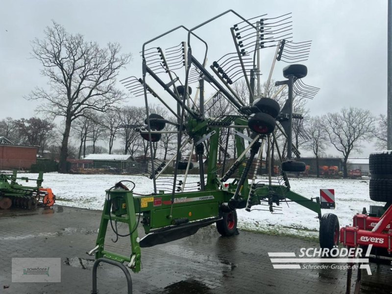 Schwader a típus Fendt FORMER 880, Neumaschine ekkor: Lastrup