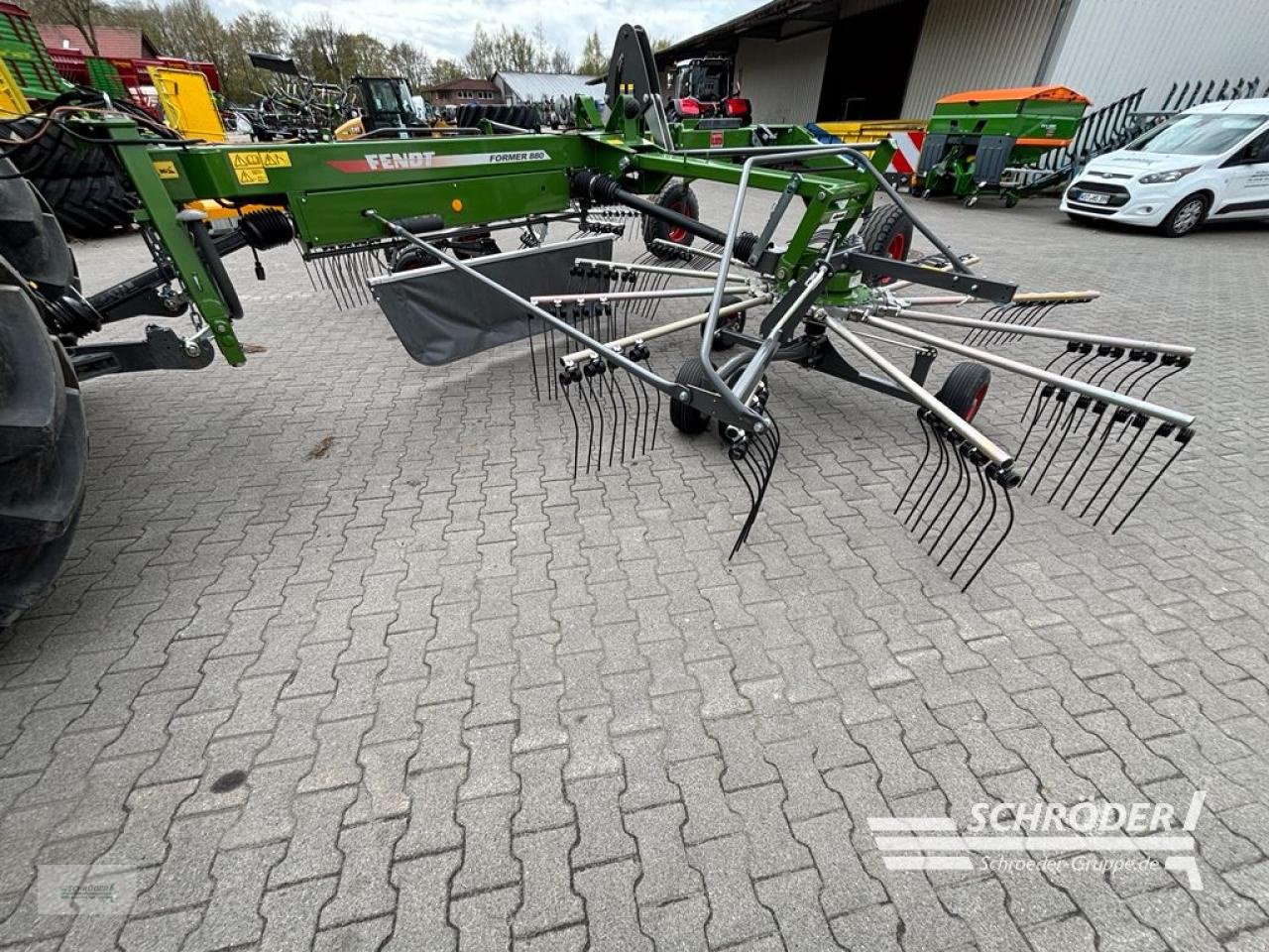 Schwader του τύπου Fendt FORMER 880, Neumaschine σε Westerstede (Φωτογραφία 12)