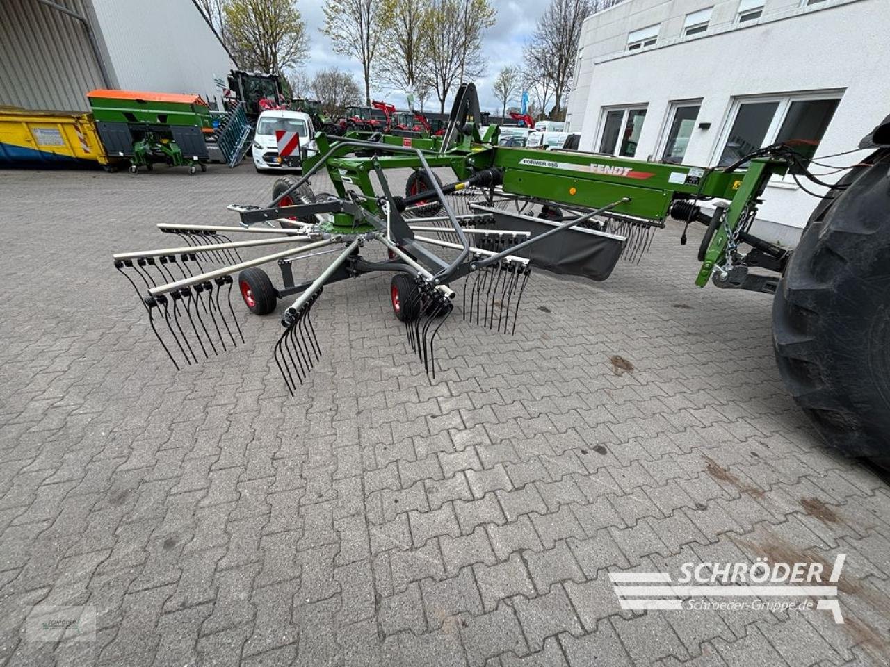 Schwader του τύπου Fendt FORMER 880, Neumaschine σε Westerstede (Φωτογραφία 13)