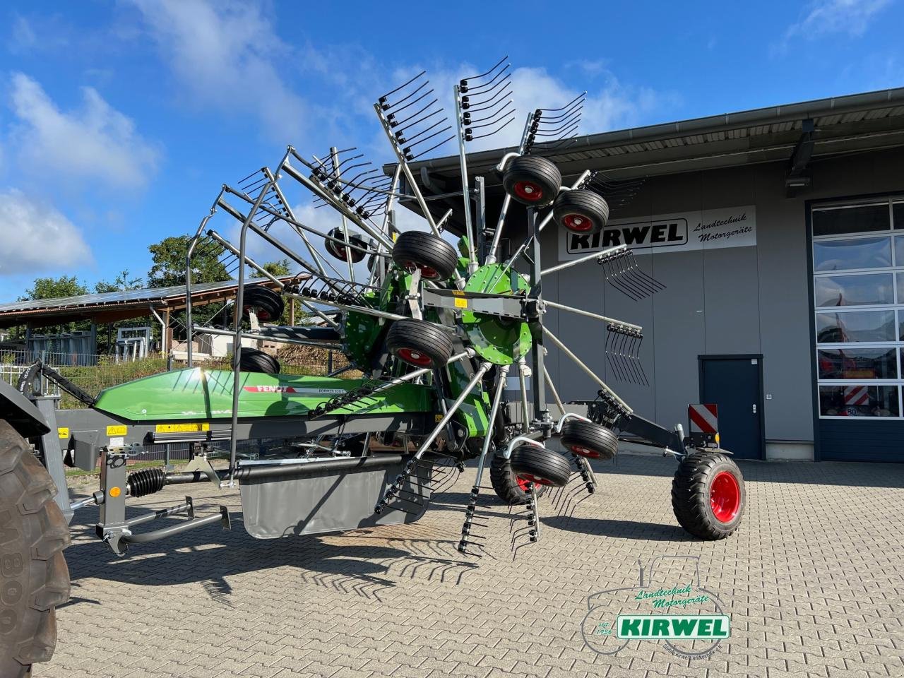 Schwader Türe ait Fendt Former 920 C, Neumaschine içinde Blankenheim (resim 1)