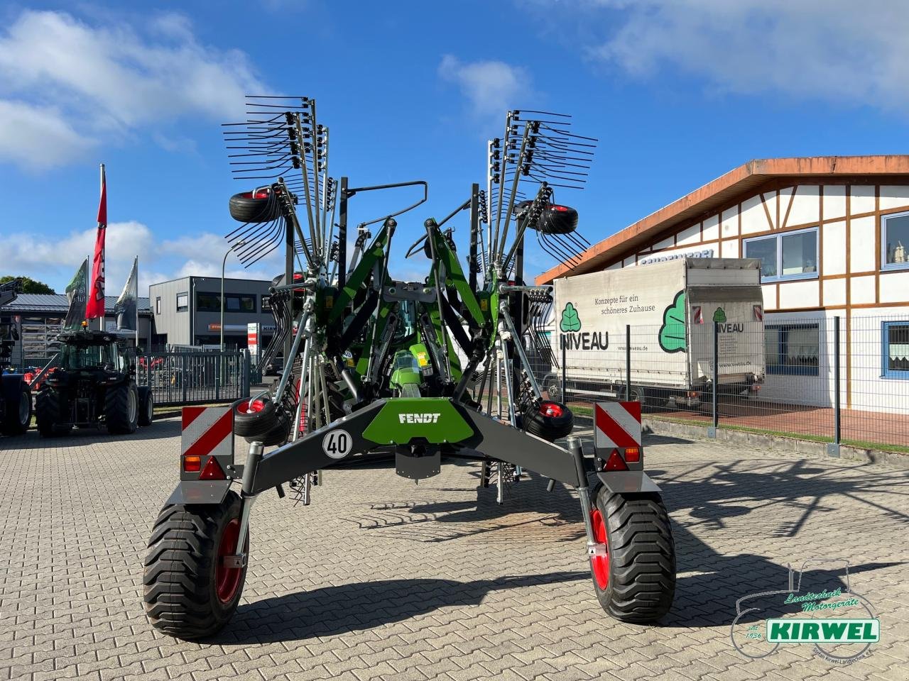 Schwader Türe ait Fendt Former 920 C, Neumaschine içinde Blankenheim (resim 7)