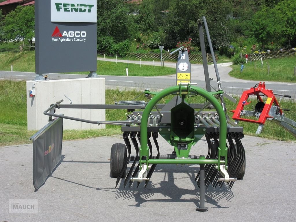 Schwader des Typs Fendt Schwader Former 391 DN Neu, Neumaschine in Eben (Bild 3)