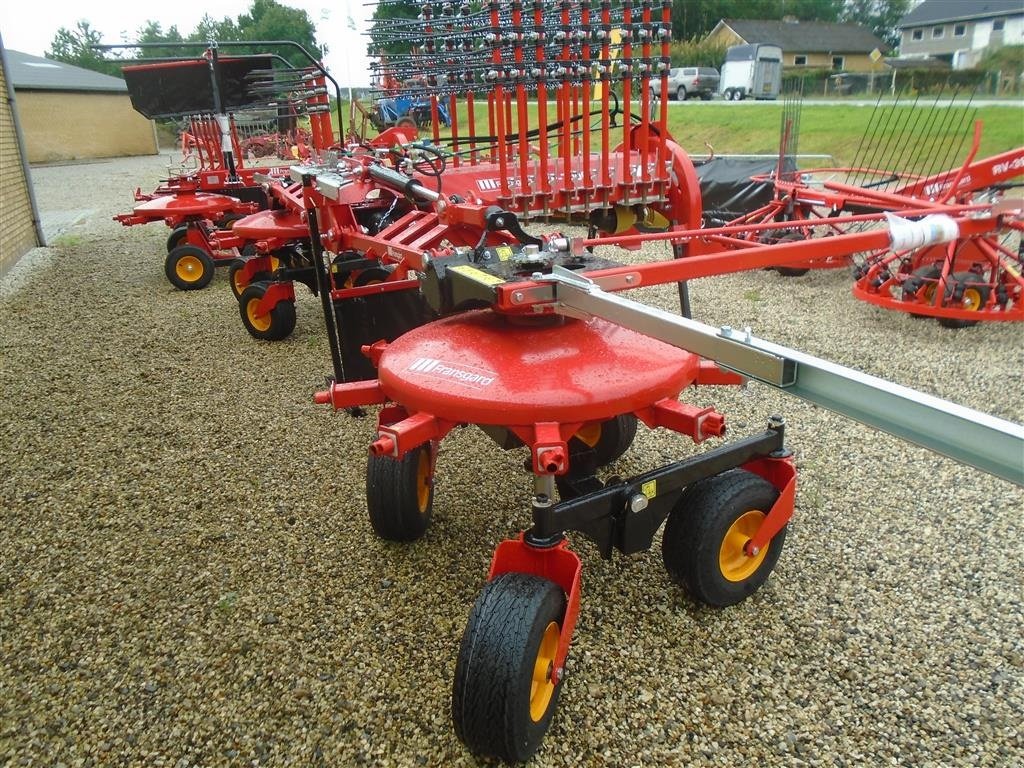 Schwader типа Fransgard BF-7000, Gebrauchtmaschine в Viborg (Фотография 3)